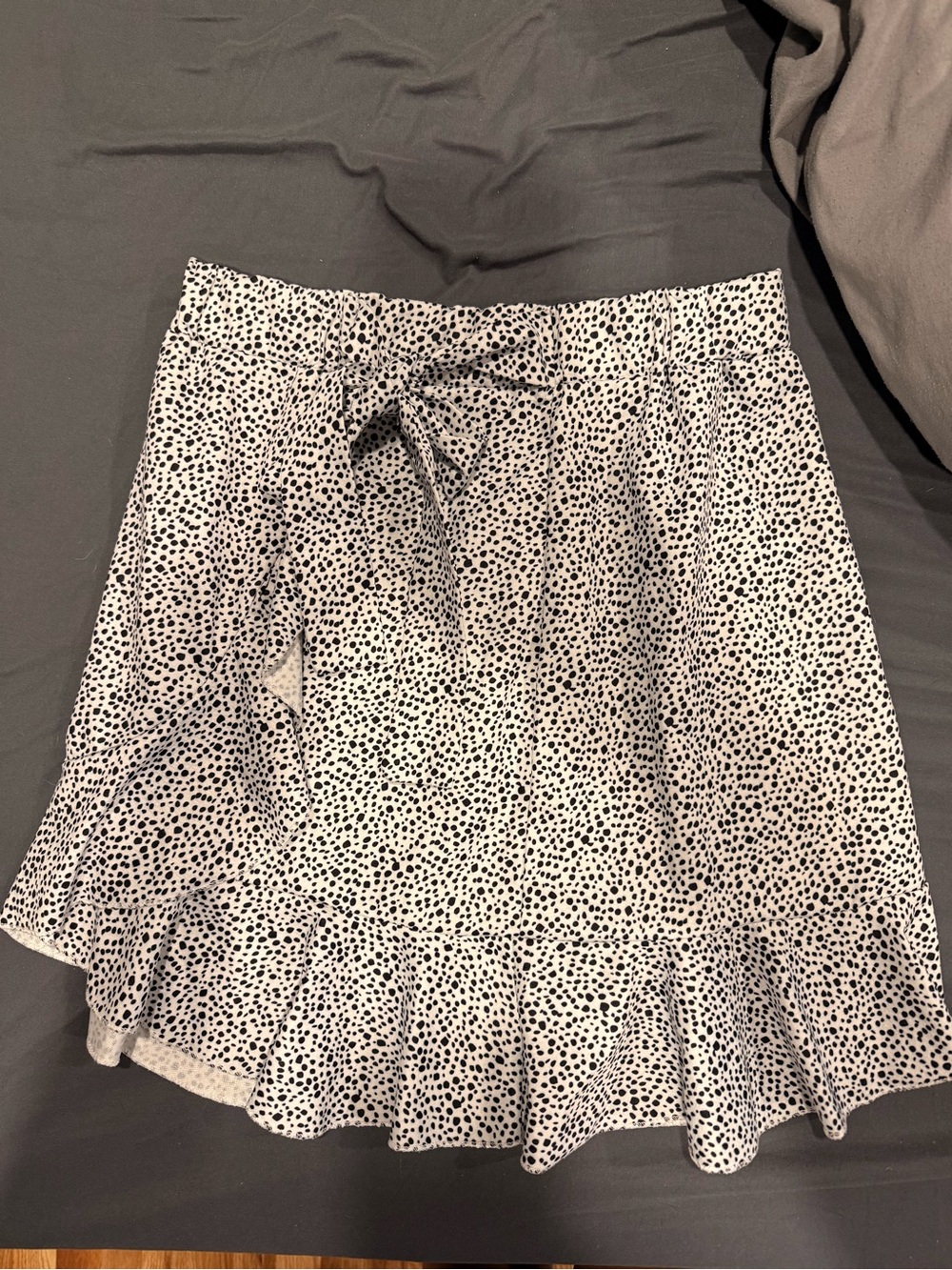 Women's Black and White faux wrap skirt